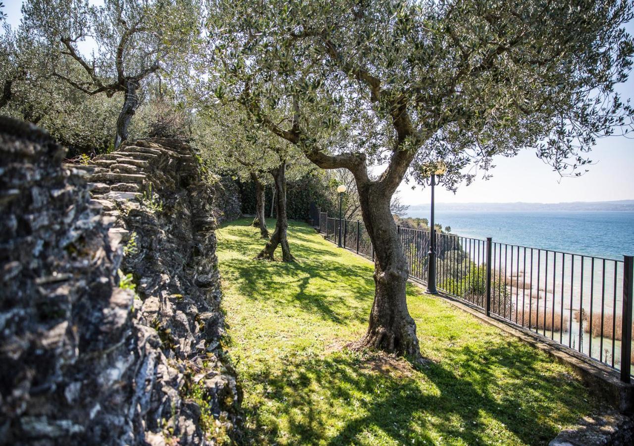 Appartamento Ideal Сирмионе Экстерьер фото