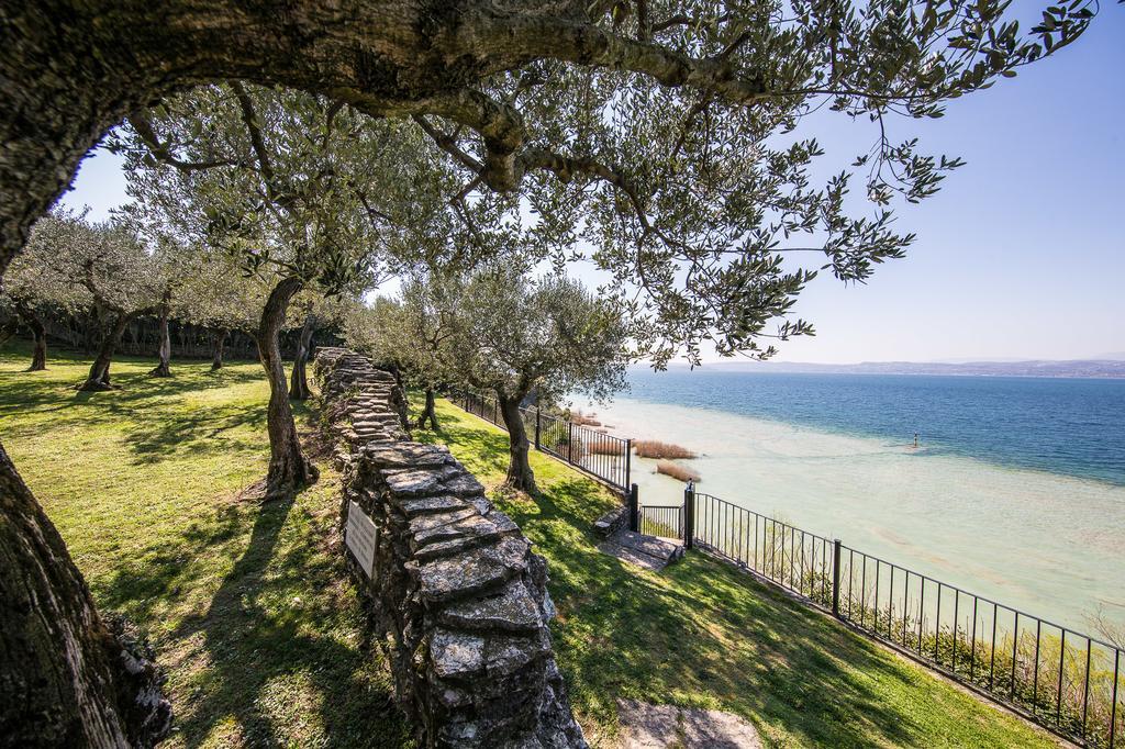 Appartamento Ideal Сирмионе Экстерьер фото